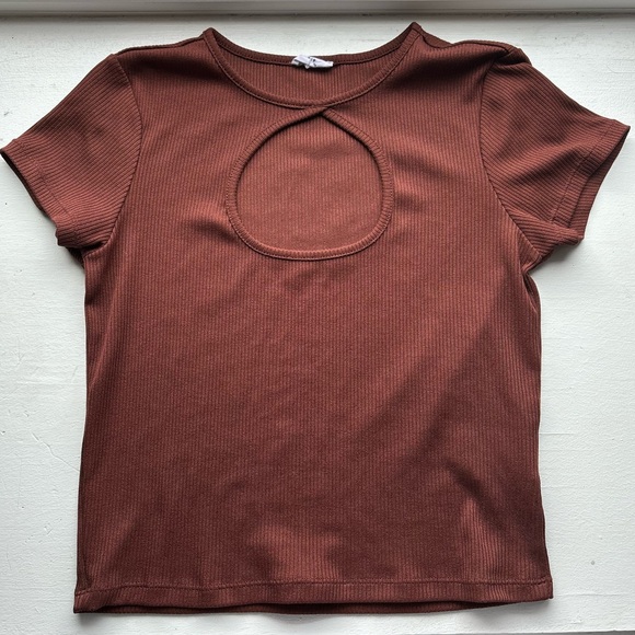 Cotton On T-shirt - Picture 1 of 4